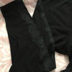 Black Leggings With Lacy Design Down Sides
